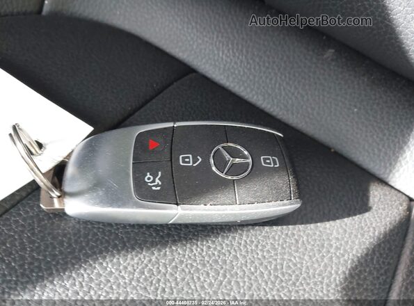 WDD3G4FB6LW040079 2020 MERCEDES-BENZ A 220 White 