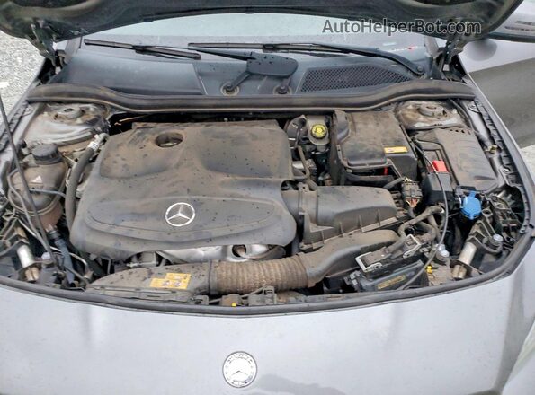 WDDSJ4EB0GN338427 2016 MERCEDES-BENZ CLA-CLASS Gray Rear interior view