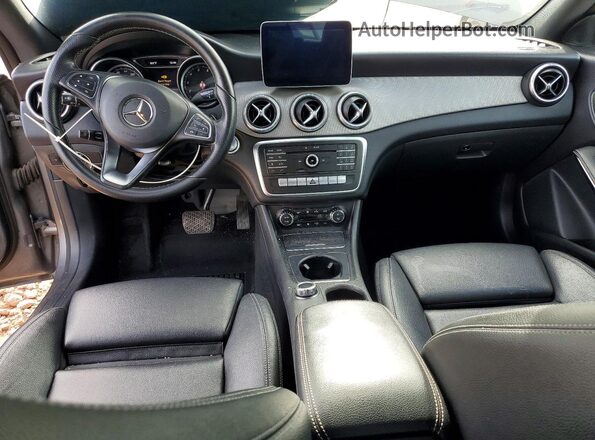 WDDSJ4EB0JN696070 2018 MERCEDES-BENZ CLA-CLASS Gray Вид панелі приладів