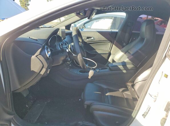 WDDSJ4EB0KN725102 2019 MERCEDES-BENZ CLA-CLASS White 