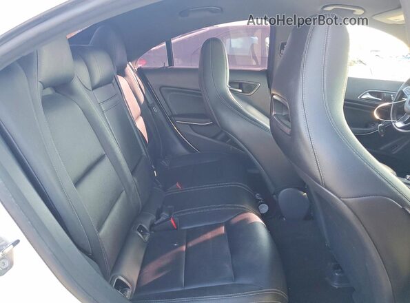WDDSJ4EB0KN725102 2019 MERCEDES-BENZ CLA-CLASS White 