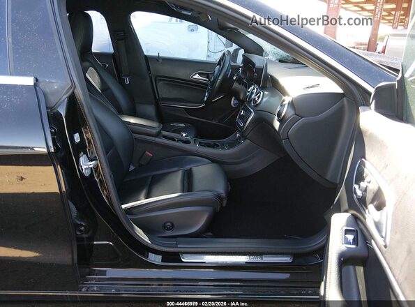 WDDSJ4EB1HN412696 2017 MERCEDES-BENZ CLA 250 Black 