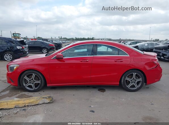 WDDSJ4EB9JN605362 2018 MERCEDES-BENZ CLA 250 Red Vista interior de 360 grados