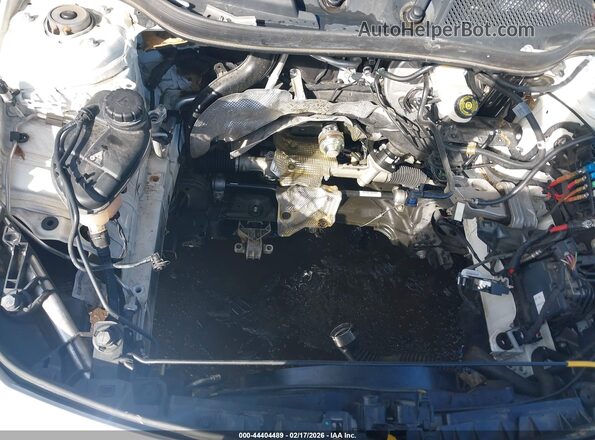 WDDSJ4GB1KN723646 2019 MERCEDES-BENZ CLA 250 White Դիմացի տեսք