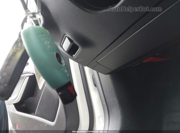 WDDSJ5CB6JN547820 2018 MERCEDES-BENZ AMG CLA 45 White Dashboard view
