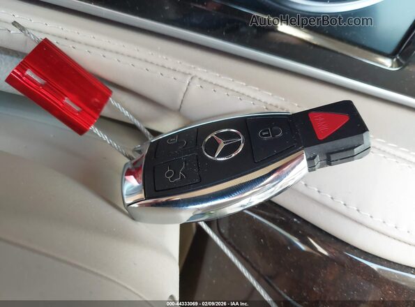WDDUG8CB1HA306032 2017 MERCEDES-BENZ S-CLASS White Вид панелі приладів