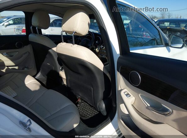 WDDWF4KB7GR150987 2016 MERCEDES-BENZ C-CLASS Белый 