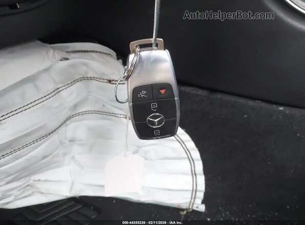 WDDWF8EB6LR541528 2020 MERCEDES-BENZ C-CLASS Gray Առջևի վահանակի տեսք