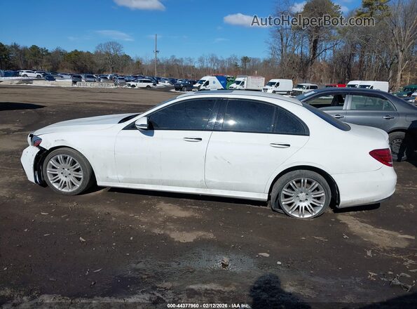 WDDZF4JB2JA306762 2018 MERCEDES-BENZ E-CLASS White Vista interior de 360 grados