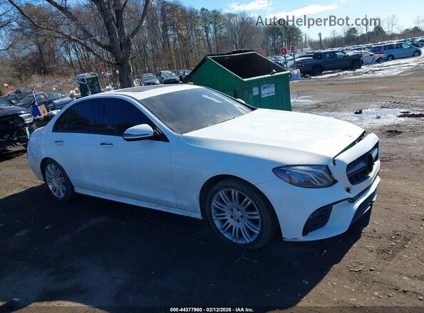 WDDZF4JB2JA306762 2018 MERCEDES-BENZ E-CLASS White Vista interior trasera