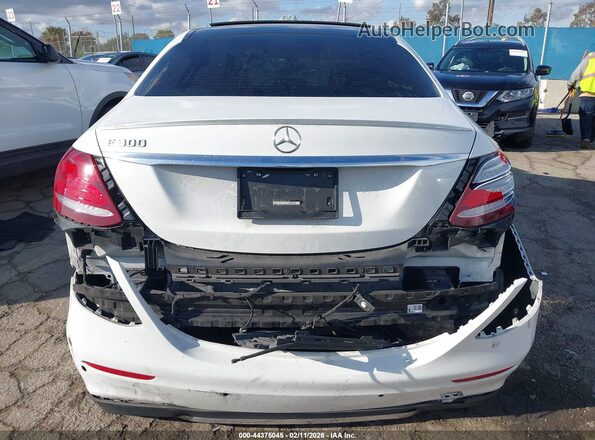 WDDZF4JB5JA345152 2018 MERCEDES-BENZ E-CLASS White 
