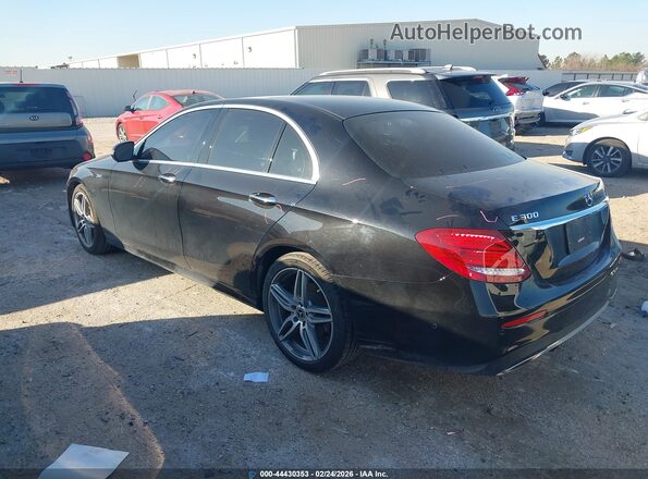 WDDZF4JB8JA470436 2018 MERCEDES-BENZ E-CLASS Черный 