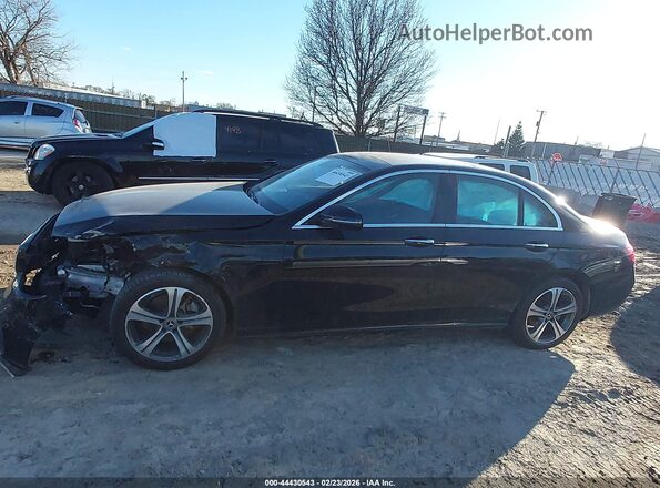 WDDZF4KB4KA624060 2019 MERCEDES-BENZ E-CLASS Black 360 interior view