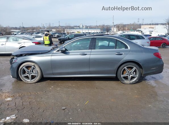 WDDZF4KB7JA295465 2018 MERCEDES-BENZ E-CLASS Gray Vista interior trasera