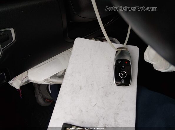 WDDZF6JB2KA569427 2019 MERCEDES-BENZ E-CLASS White წინა პანელის ხედი