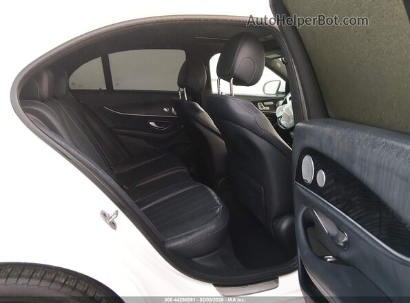 WDDZF6JB2KA569427 2019 MERCEDES-BENZ E-CLASS White VIN კოდის სტიკერის ხედი