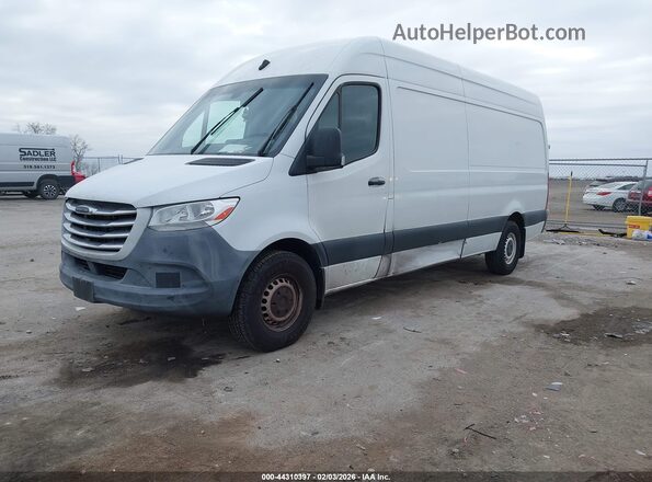 WDRPF1CD1KT006733 2019 FREIGHTLINER SPRINTER 2500 White წინა მარცხენა ხედი სამი მეოთხედიდან