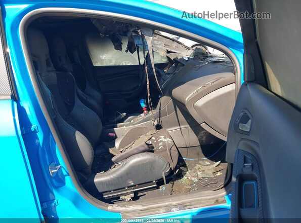 WF0DP3TH0H4122021 2017 FORD FOCUS RS Синий Вид салона спереди
