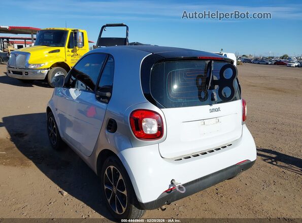 WMEFJ5DA8GK067999 2016 SMART FORTWO White Tył lewy