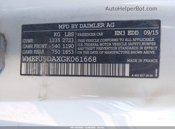 WMEFJ5DAXGK061668 2016 SMART FORTWO Blue Շարժիչի բաժամունքի տեսք