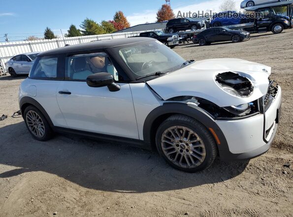 WMW13GD00S2W42401 2025 MINI COOPER White Front right