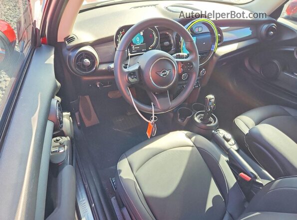 WMW33DH0XN2P81991 2022 MINI COOPER Red წინა პანელის ხედი