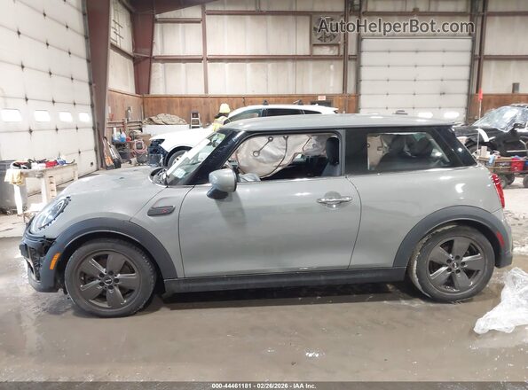 WMW53DH06N2R11936 2022 MINI HARDTOP Gray 360 interior view