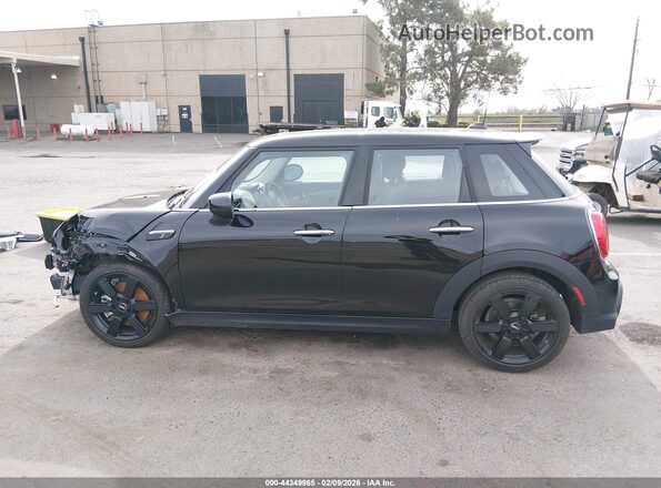 WMW53DK08N2P74149 2022 MINI HARDTOP Black 360 interior view