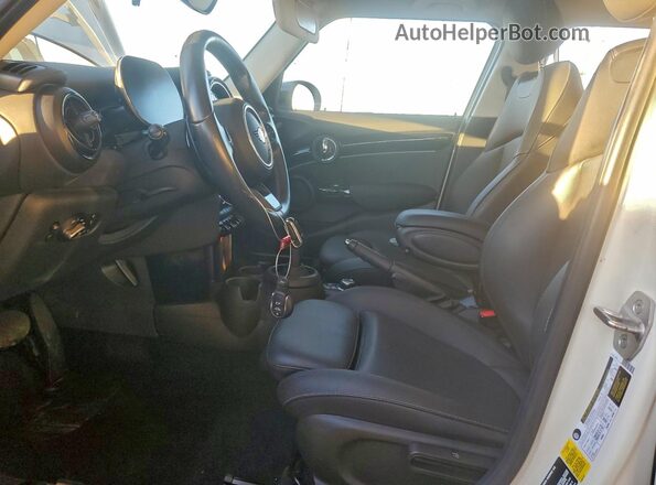 WMW53DK09P2T11570 2023 MINI COOPER White Вид салону спереду
