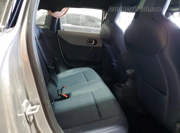 WMW53GD06S2X52418 2025 MINI COOPER Silver Вид задньої частини салону