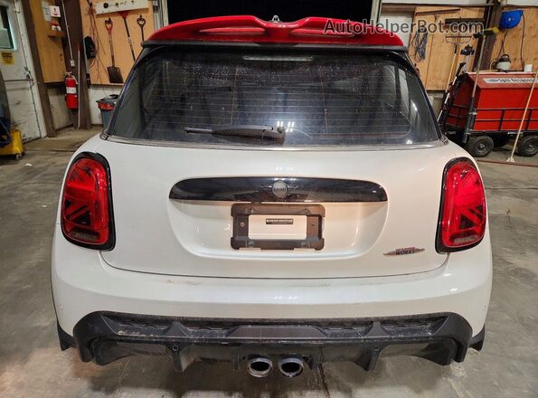 WMW73DH05R2U55135 2024 MINI COOPER White 