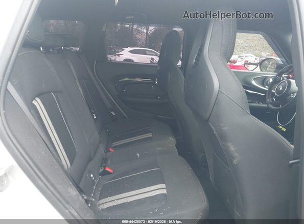 WMWJZ9C01M2P33384 2021 MINI CLUBMAN Gray 