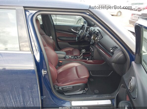 WMWLN9C5XG2E16114 2016 MINI CLUBMAN Blue Front interior view