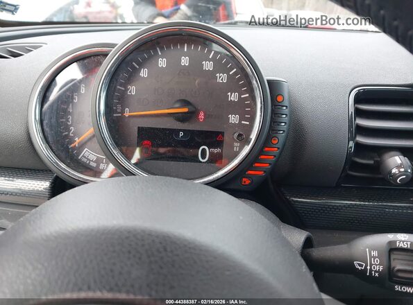 WMWLU5C52H2E83402 2017 MINI CLUBMAN Blue Widok tylnych siedzeń