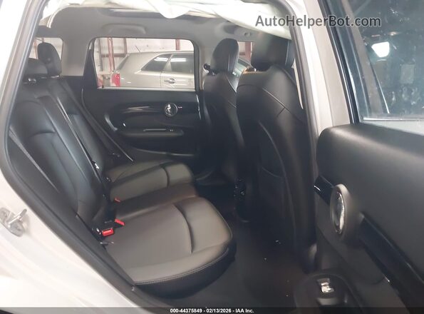 WMWLU5C53K2G05076 2019 MINI CLUBMAN Silver Вид наклейки з VIN-кодом