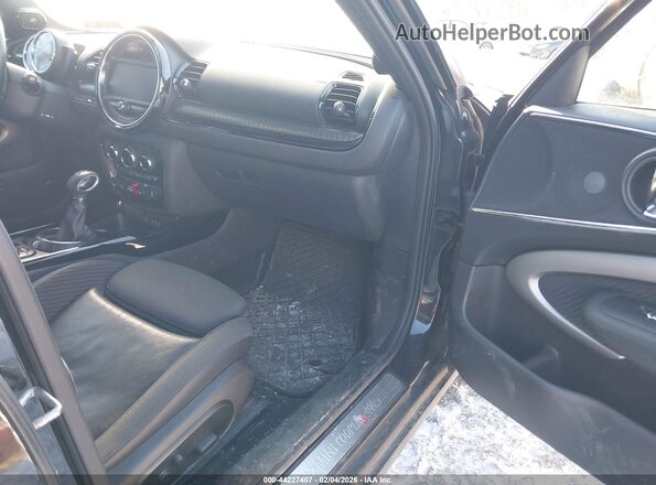 WMWLU5C56H2C46363 2017 MINI CLUBMAN Black წინა სალონის ხედი