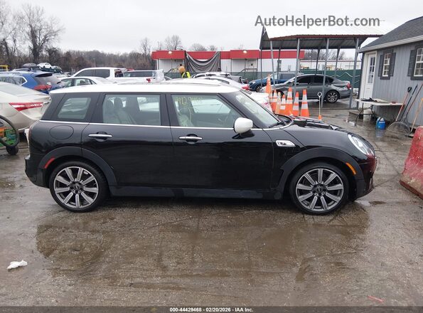 WMWLV7C09L2N03339 2020 MINI CLUBMAN Black Rear interior view