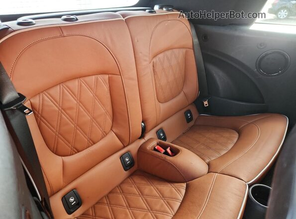 WMWWJ5C09M3N15001 2021 MINI COOPER Зеленый Вид задних сидений