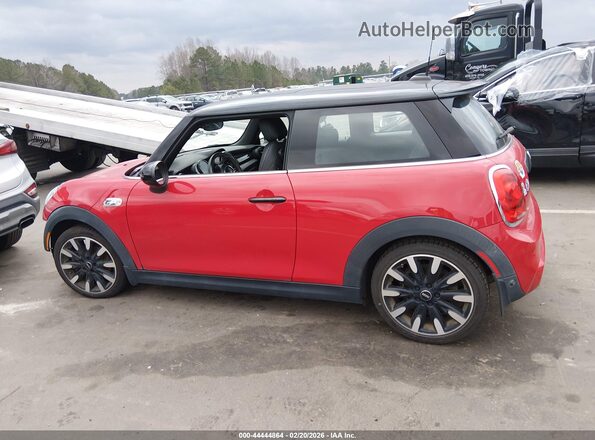 WMWXP7C57K2L21452 2019 MINI HARDTOP Red 