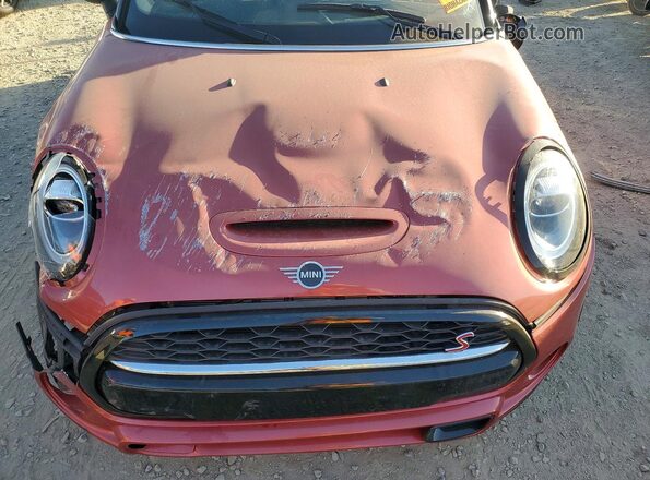 WMWXR5C00M2N40226 2021 MINI COOPER Pink Widok wnętrza z tyłu