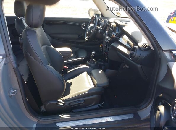 WMWXR5C06L2L96891 2020 MINI HARDTOP Gray Սալոնի դիմացի տեսք