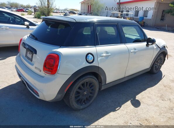 WMWXU3C53H2D33000 2017 MINI HARDTOP Cream Задня права чверть