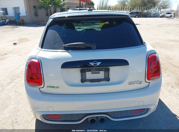 WMWXU3C53H2D33000 2017 MINI HARDTOP Cream 