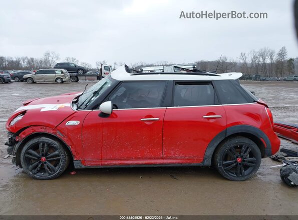 WMWXU3C55H2D32933 2017 MINI HARDTOP Red 