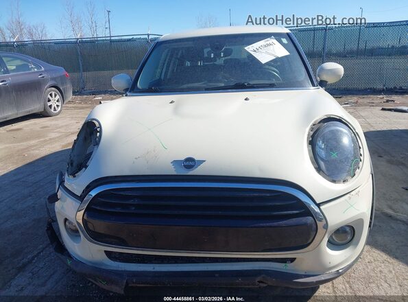 WMWXU7C01M2P40090 2021 MINI HARDTOP Cream Вид задньої частини салону