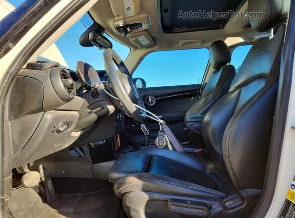 WMWXU9C04M2N91220 2021 MINI COOPER White Front interior view