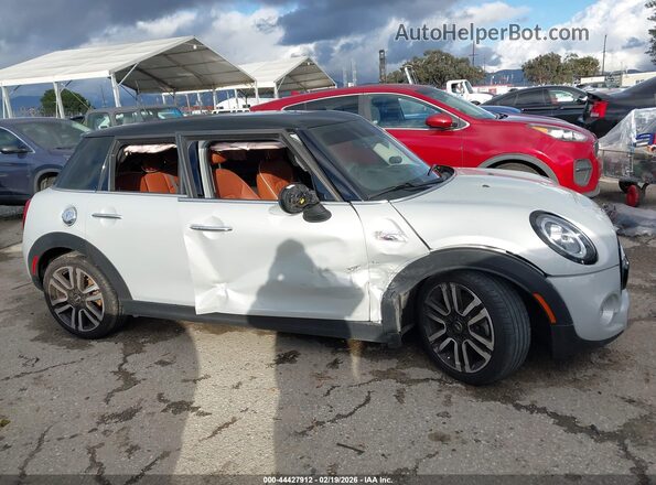 WMWXU9C06M2P15052 2021 MINI HARDTOP Gray უკანა სალონის ხედი
