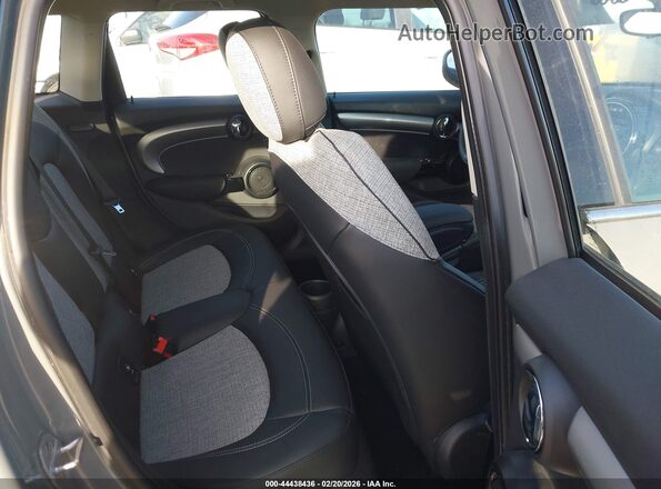 WMWXU9C0XM2N21950 2021 MINI HARDTOP Gray VIN კოდის სტიკერის ხედი