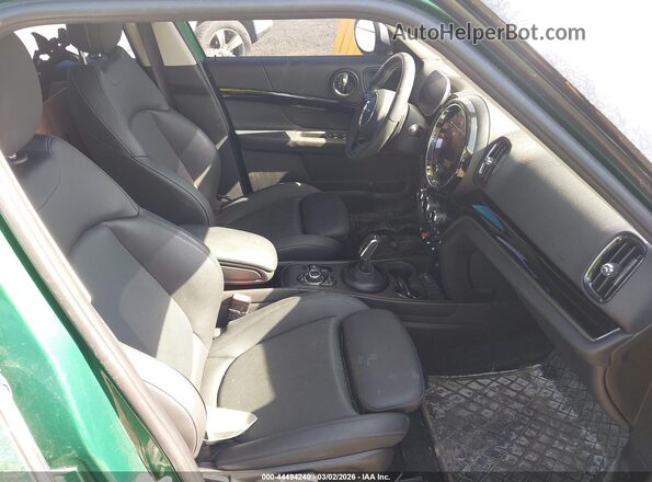 WMZ53BR02R3R68642 2024 MINI COUNTRYMAN Зеленый Вид салона спереди