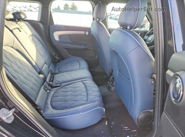 WMZ83BR05R3S23574 2024 MINI COOPER Black 